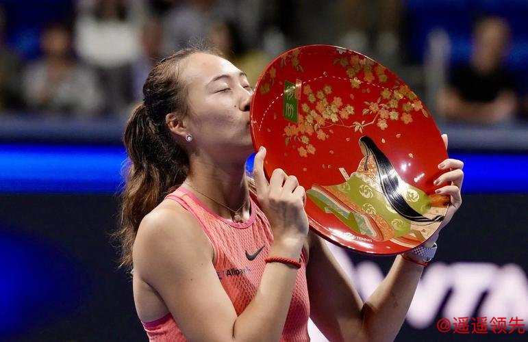 东京站郑钦文连胜9局赢得开门红 女单8强全部出炉